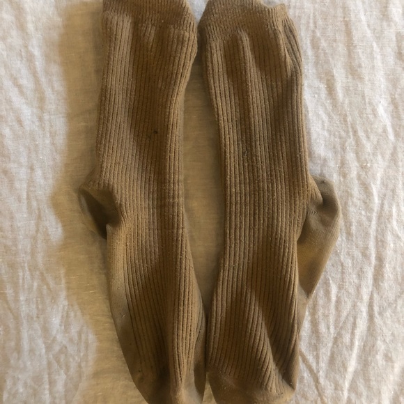 Brown socks - Picture 1 of 2
